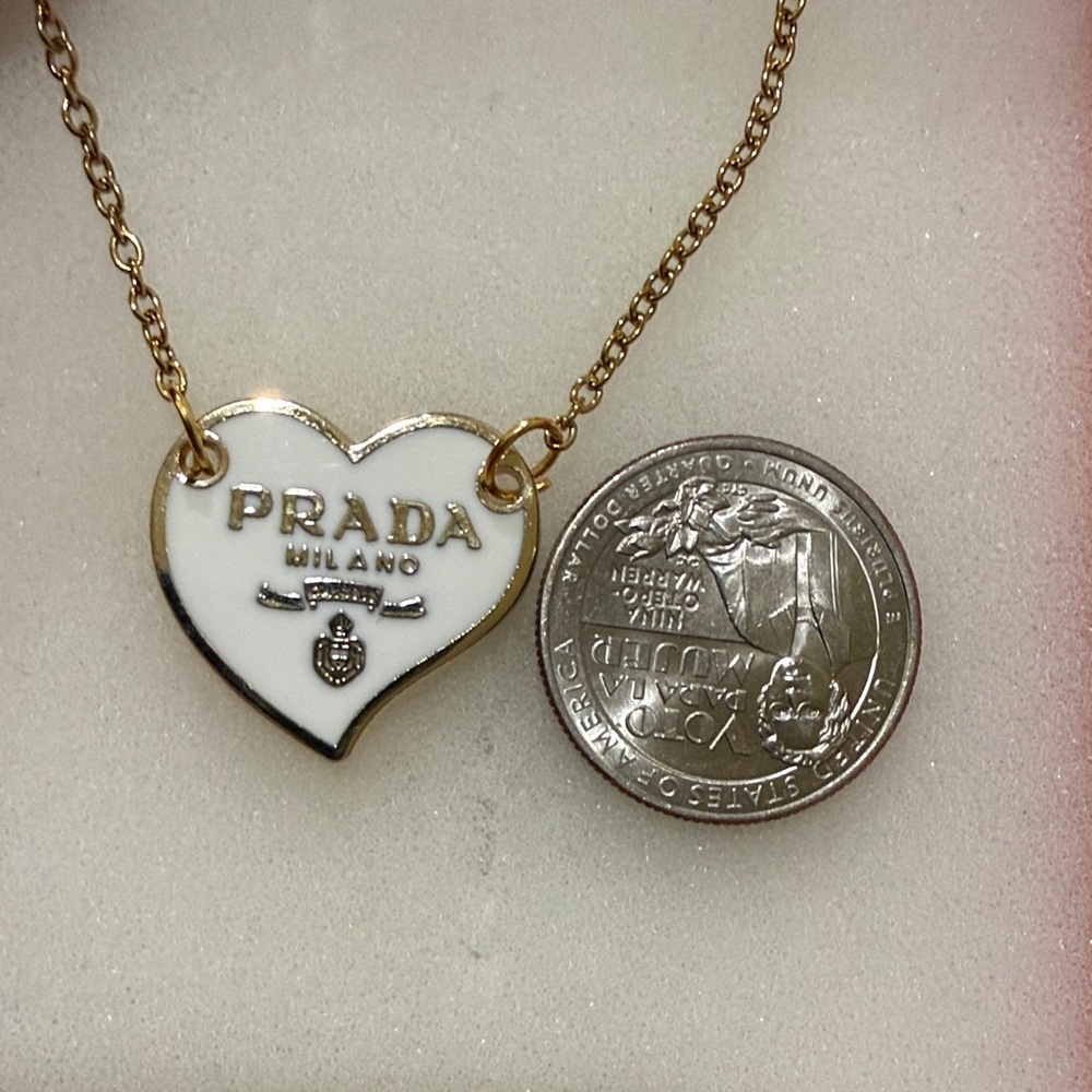 Vintage White Prada Zipper pull - Picture 2 of 3